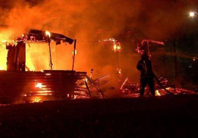 Tras un grave incendio, un hombre discapacitado de 65 a�os se qued� en la calle