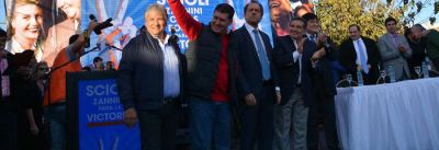 Scioli: �Les doy mi palabra de honor para hacer todo lo que est� a mi alcance por La Rioja�