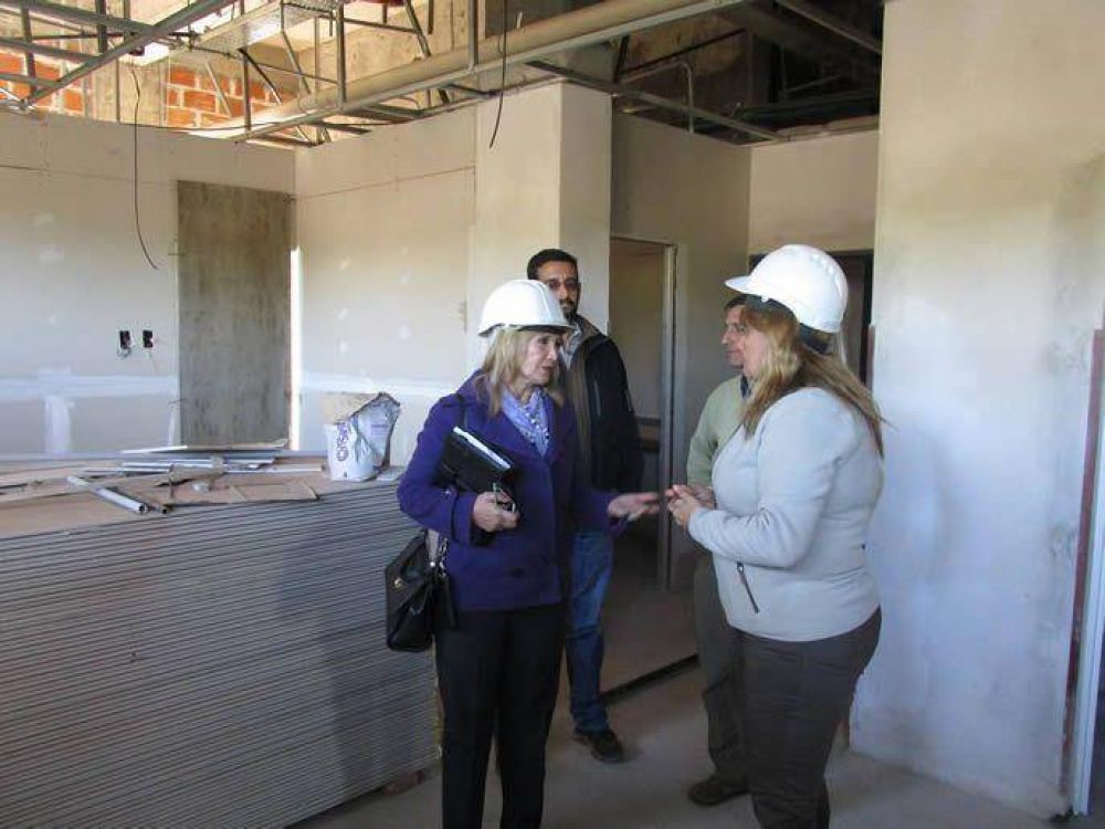 La ministra de Salud recorri� la obra de ampliaci�n del Hospital de Ni�os Eva Per�n
