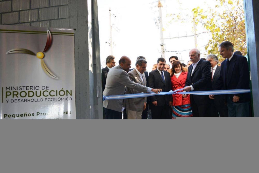 Beder y Casamiquela inauguran nueva l�nea de producci�n en Dripsa