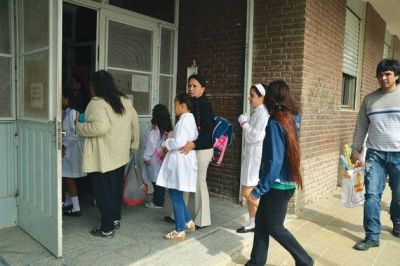 Paro docente: ATECH destac� el nivel de adhesi�n y el Ministerio anunci� descuentos