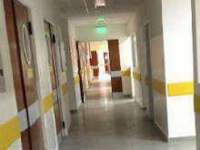 Un preso se habr�a escapado f�cil del hospital