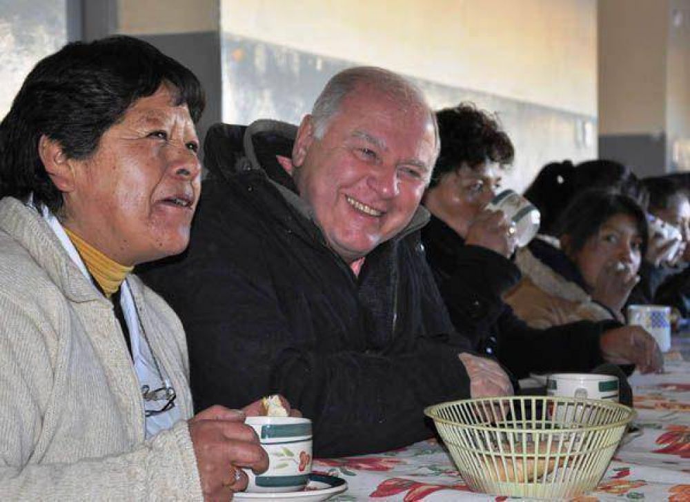 Jenefes � �es nuestra obligaci�n estar al lado de cada uno de los pueblos de nuestra provincia�