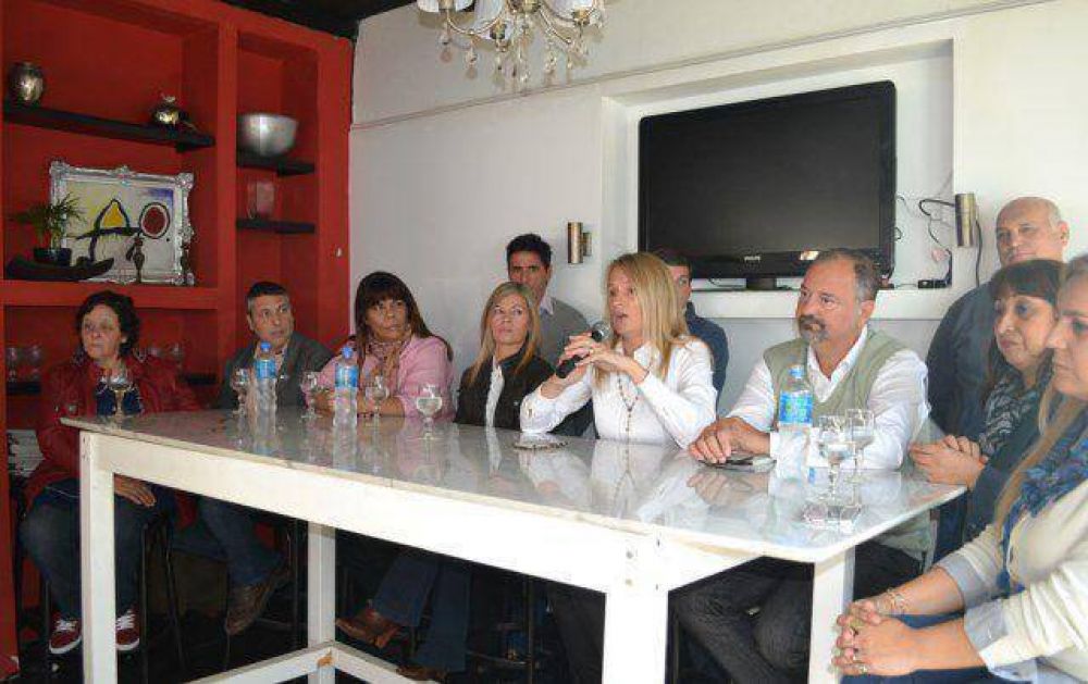 La Junta Vecinal present� su lista
