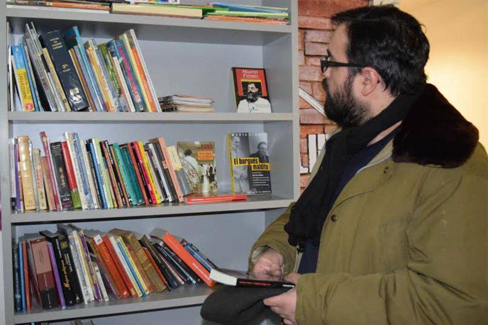  La Universidad promueve el intercambio de libros en la ciudad