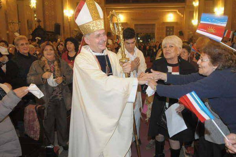 Emotiva despedida a Mons. Ariel Torrado Mosconi en la Catedral