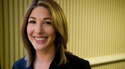 La activista Naomi Klein alaba la valent�a de Laudato si'