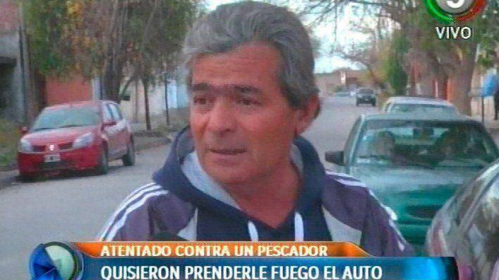 Un pescador dice que le prendieron fuego el auto por denunciar contaminaci�n en la r�a