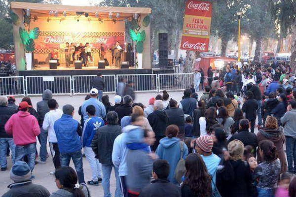 Ma�ana arranca la tradicional Feria Artesanal con la participaci�n de m�s de 200 expositores