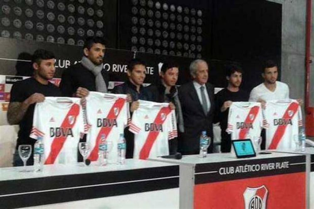 River present� a los refuerzos y se ilusiona con los �dolos en un semestre en el que puede lograr cinco t�tulos