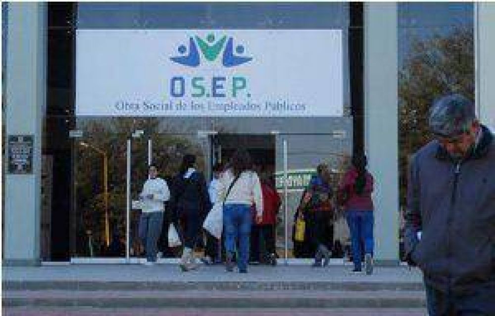 Necesita un implante coclear y OSEP no le entrega un aud�fono