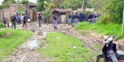Cinco detenidos por tirar bomba molotov a una vivienda