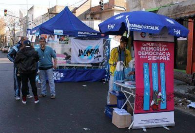 La C�mpora y los ministerios al servicio de la campa�a de Recalde