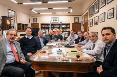 Collia se reuni� con intendentes para la apertura de un nuevo hospital