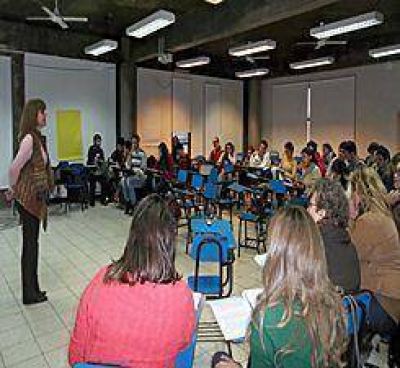 Este viernes se pone en vigencia el convenio colectivo para docentes universitarios 