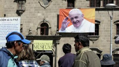 Papa Francisco tendr� a mano un tubo de ox�geno en su visita a La Paz