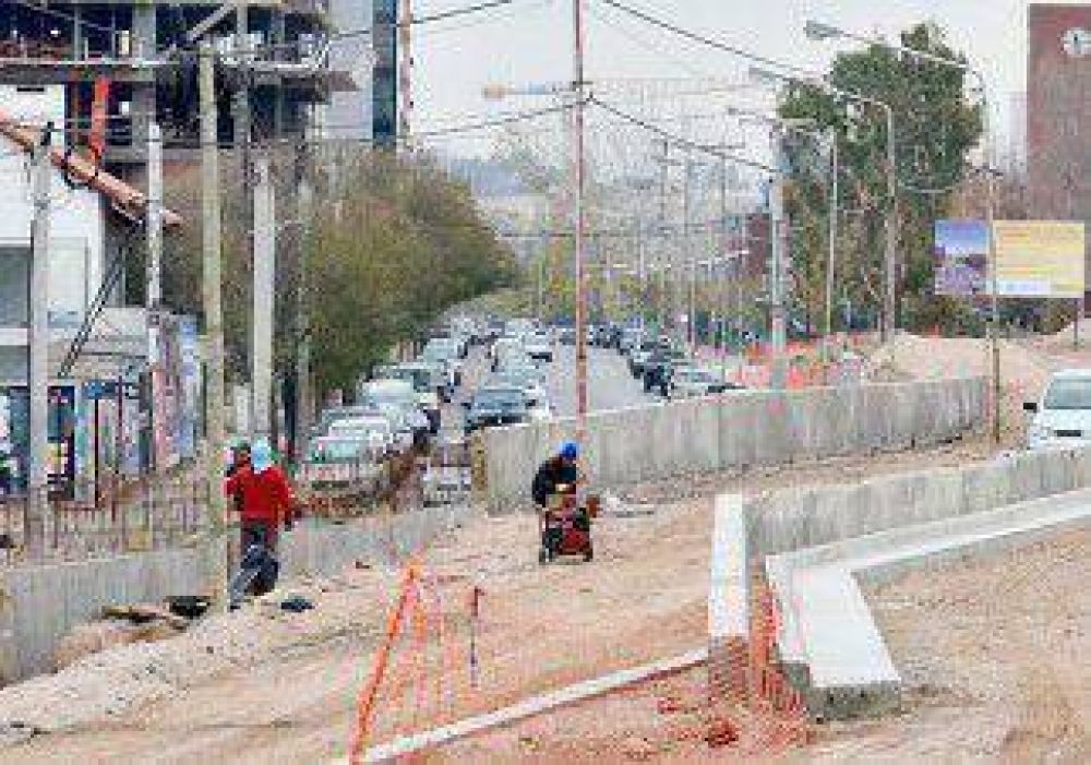 Cierran la calle Leloir por dos semanas para seguir la ampliaci�n 