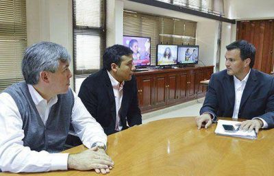 El ministro Rodr�guez se reuni� con el intendente electo de Aguas Blancas