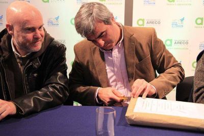 Apertura de sobres para repavimentar Avenida Smith y asfaltar Acceso al Parque Industrial