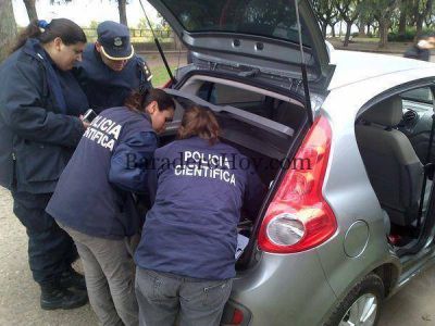 Betty Rodr�guez: Sobre el suicidio de un hombre en la barranca de San Pedro y el incremento en la inseguridad�