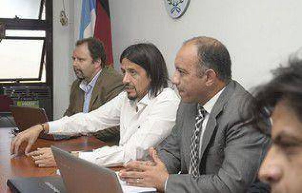 Las paritarias docentes siguen en quince d�as
