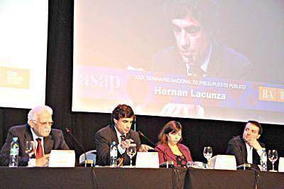 Contrapunto de referentes econ�micos de los candidatos por el presupuesto