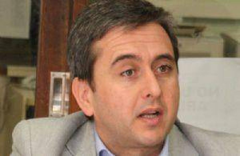 Pablo Aued se refiri� a algunos de los puntos de la plataforma