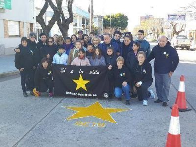 Se pint� una nueva Estrella Amarilla para recordar a Beto Auza