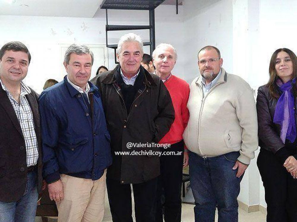 Visit� Chivilcoy el Senador Jaime Linares (GEN)