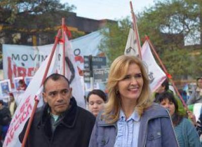 �Alperovich env�a mensajeros de segunda l�nea a atacarme con mentiras�