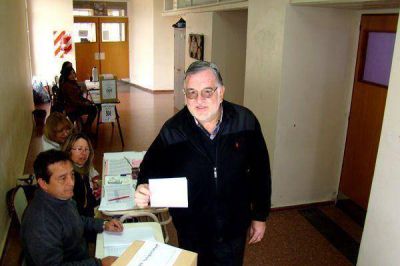 Paridad en la internas en el Frepam santarrose�o