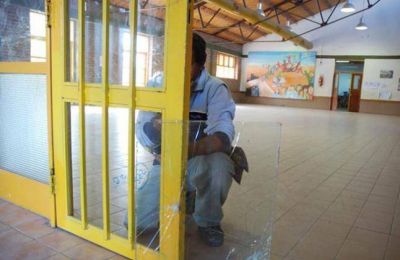 Har�n mantenimiento en 41 escuelas de Neuqu�n capital