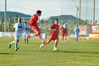Sin brillo, sin juego, pero con �Huevo�
