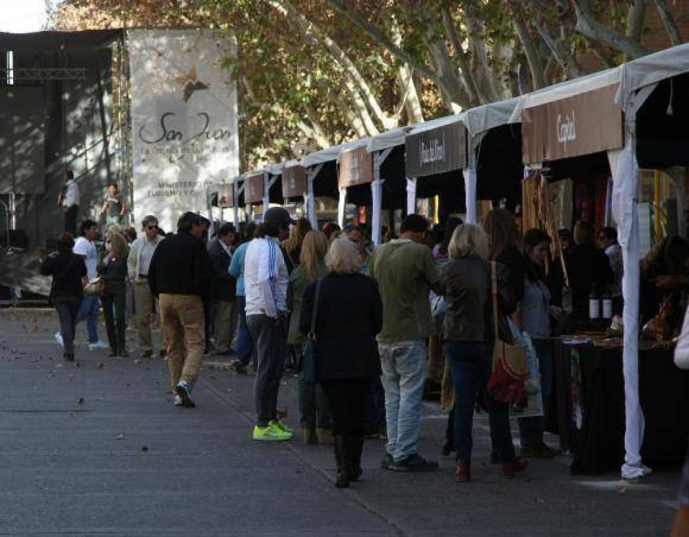 Otra vez habr� subas m�nimas para los turistas en el interior