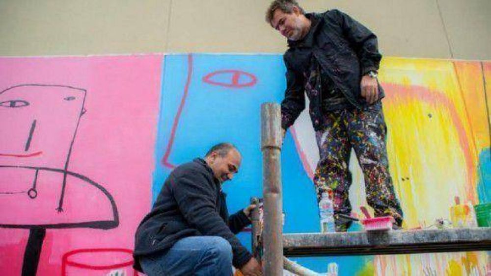 Manzur destaca la importancia del arte