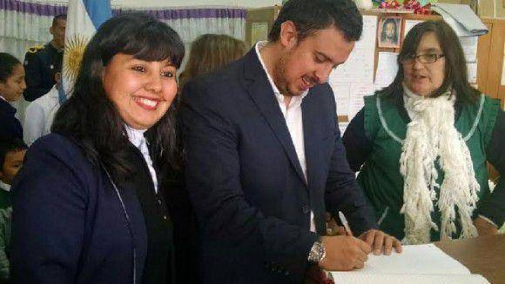 D�az Os�n gestiona material audiovisual para Los Pocitos