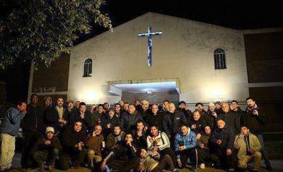 De las villas argentinas al Paraguay para ver al Papa