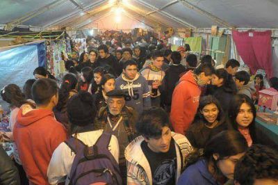 M�s de 12.000 personas pasaron por la Feria Artesanal este fin de semana