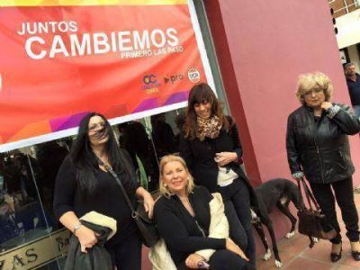Carri� visit� Salto y respald� a los candidatos locales del Frente Cambiemos