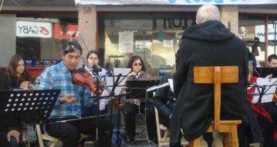 Conservatorio cumpli� con la tercera protesta por un edificio propio