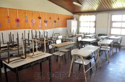 Dos d�as sin clases por paro y feriado nacional
