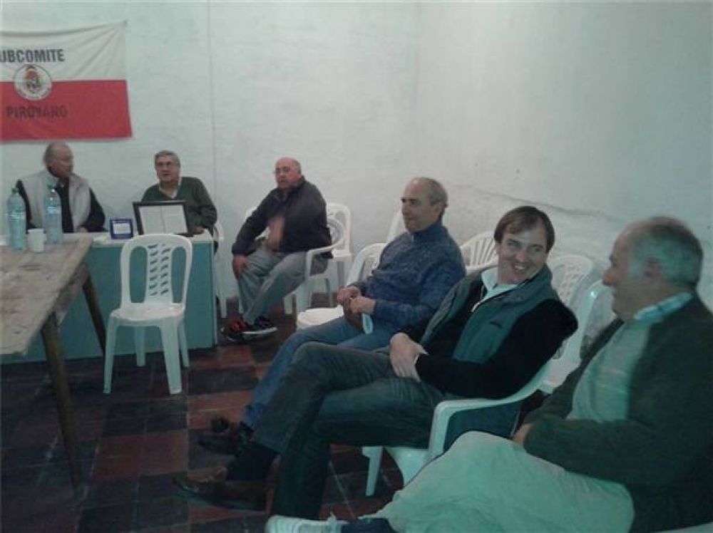 Los concejales radicales visitaron la localidad de Pirovano