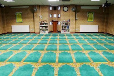 Mezquita de Manchester comparte Ramad�n con el vecinadario