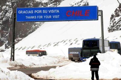 Tres mil argentinos varados en Chile