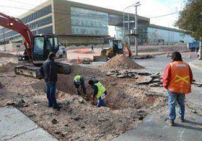 Aprovechan el receso para cortar 15 d�as la calle Leloir 