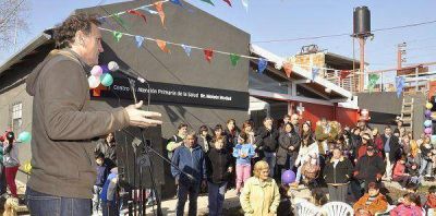Katopodis present� la puesta en valor del Centro de Salud N� 20