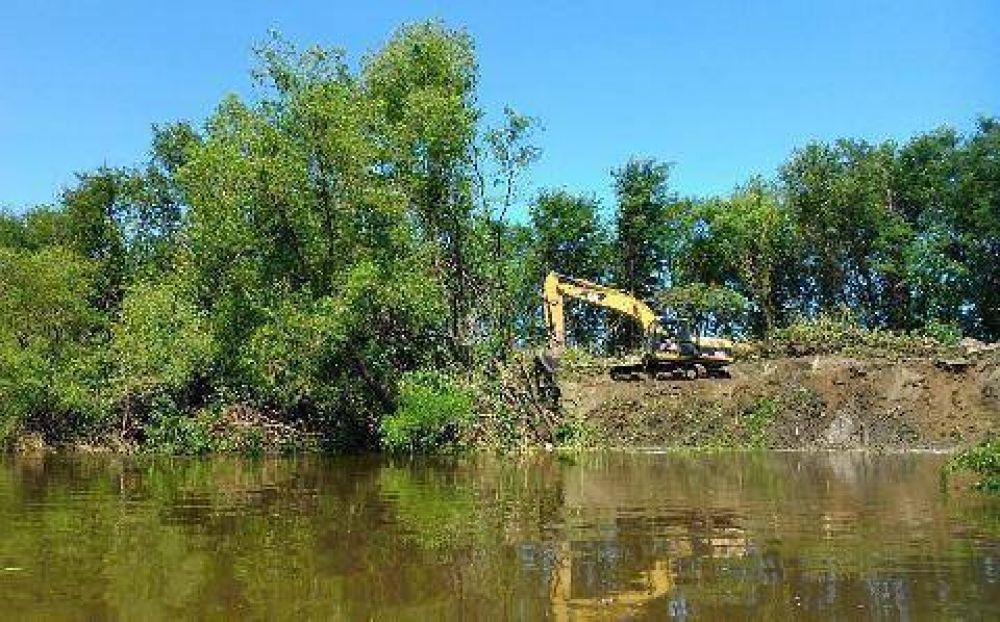 R�o Luj�n: piden al gobernador Scioli la paralizaci�n de las obras