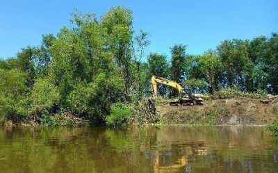 R�o Luj�n: piden al gobernador Scioli la paralizaci�n de las obras