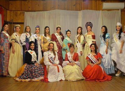 La Fiesta Nacional del Inmigrante present� a candidatas a reina