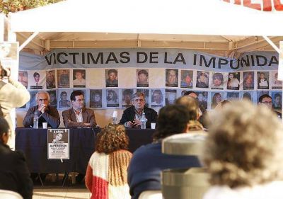 La plaza Independencia volver� a llenarse de relatos de la impunidad